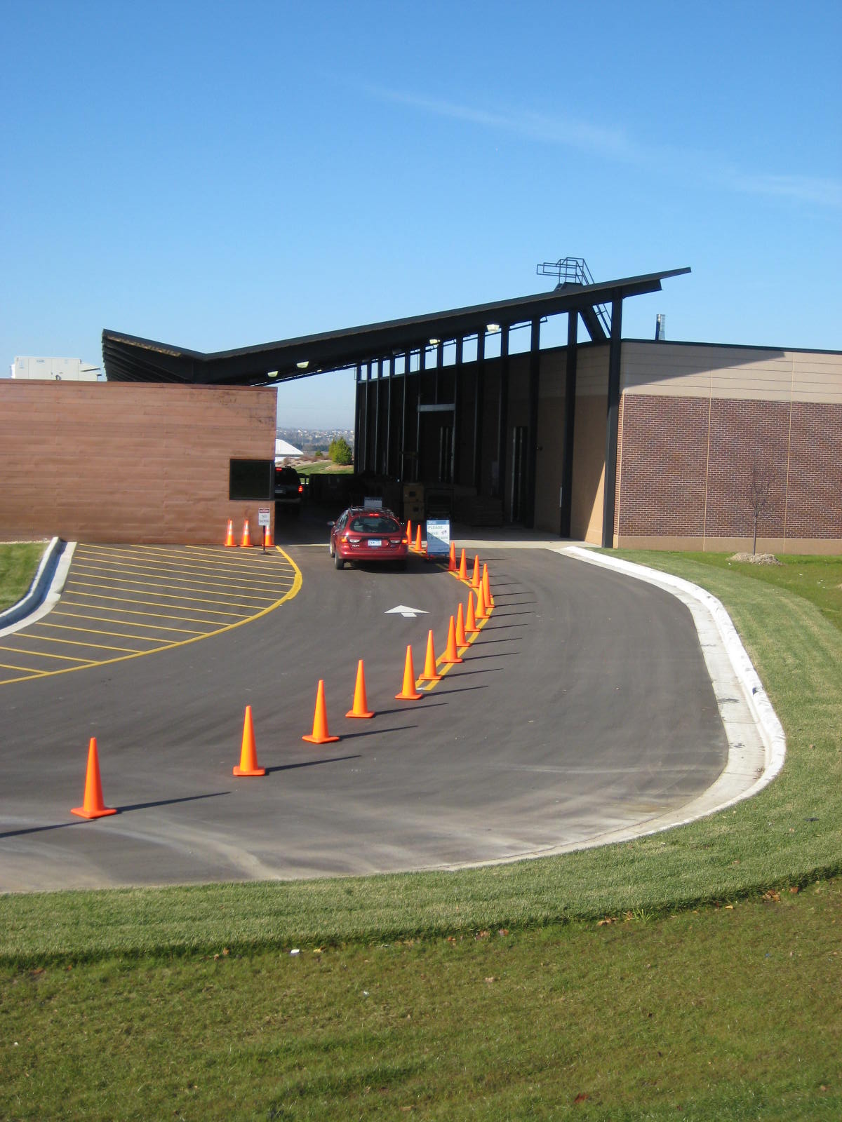 WCEC Drop-off lane